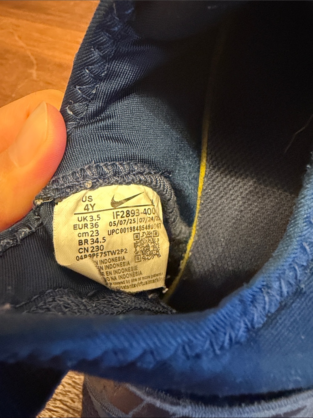 Nike Flex Runner 4 Big Kids' Running Shoes Athletic Navy Sneakers Size 4Y - Picture 8 of 11